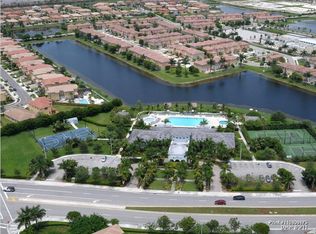 8021 NW 114th Pl, Doral, FL 33178