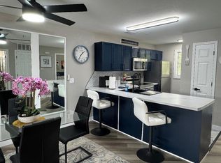 610 Abby Ln BUILDING 15-61, Branson, MO 65616