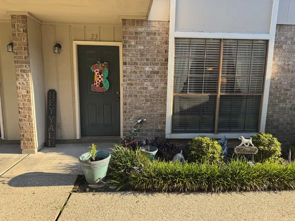 2245 King Arthur Blvd APT 23, Baton Rouge, LA 70816