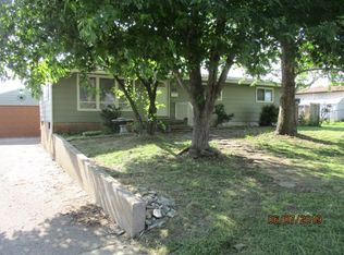640 Village Rd, El Dorado, KS 67042