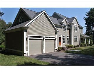 4th image of 11 Goldenrod Dr