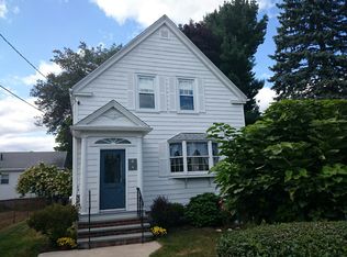 11 Belle Ave, West Roxbury, MA 02132