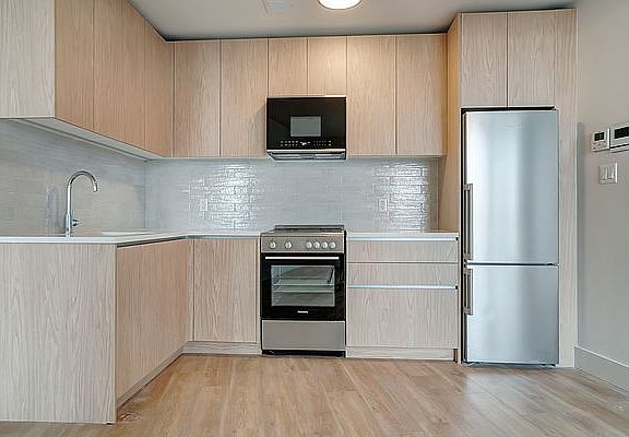 2nd image of 11 Herkimer St #6M