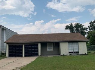 6207 Roughlock St, Houston, TX 77016