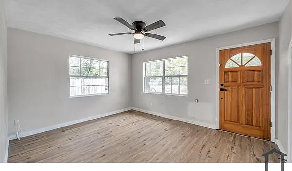 5 bed, 1750 sqft, $3,500 — Photo 4