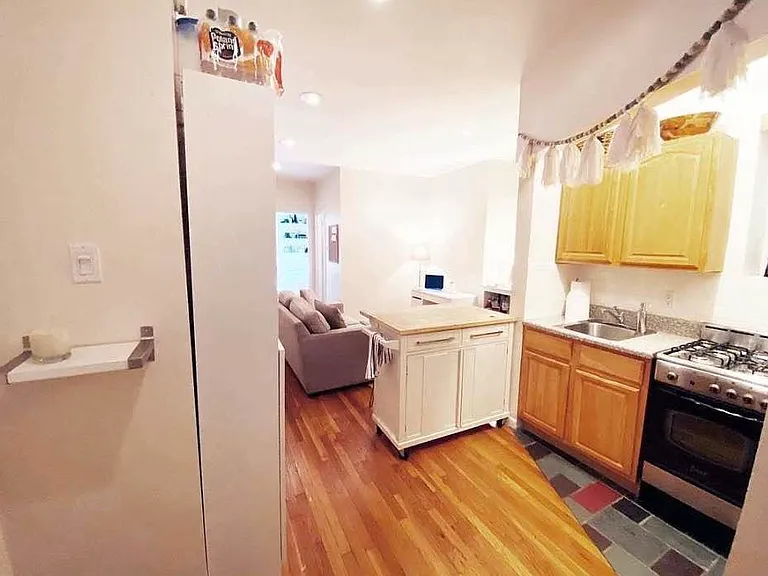 322 E 82nd St #2A — Photo 2