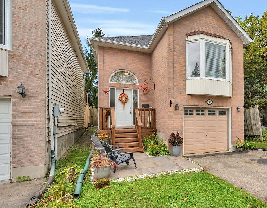 1st image of 302 Shelburne Pl