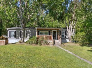 15610 Dewanna Rd, Jacksonville, FL 32218