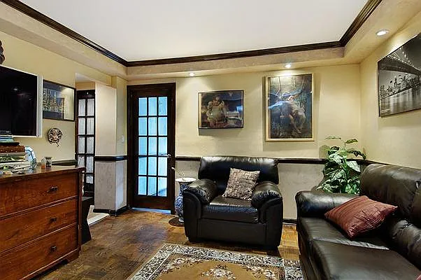 Sold by Keller Williams NYC | media 8