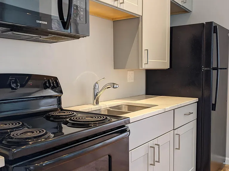 2909 S Jefferson Ave #2F — Photo 3