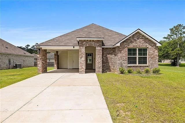 3 bed, 2.0 bath, 1300 sqft, $1,650 — Photo 1
