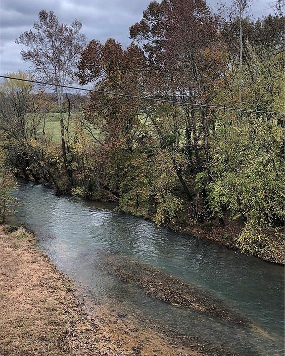 1st image of Stone River Ln