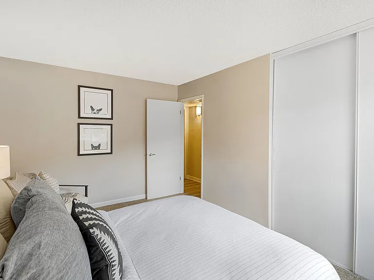 Model Bedroom