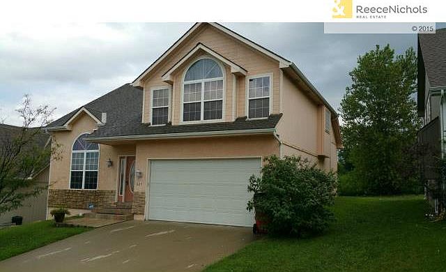 1st image of 625 N Cloverdale Ave