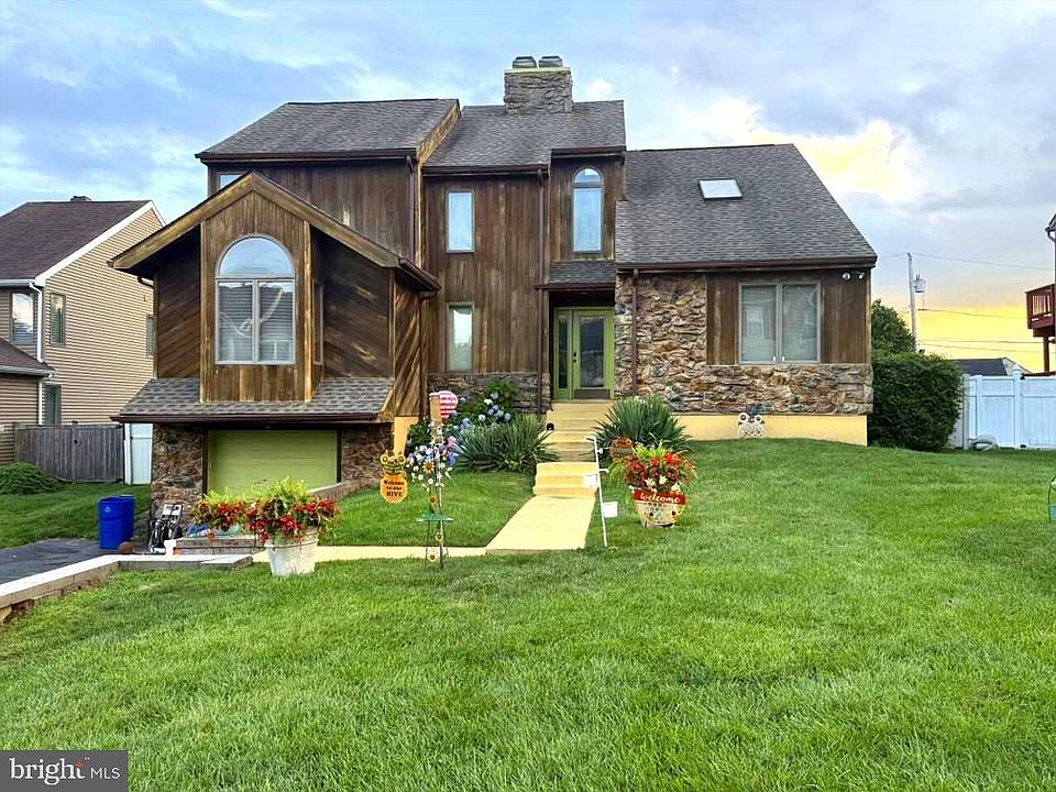 1st image of 8908 Springview Rd