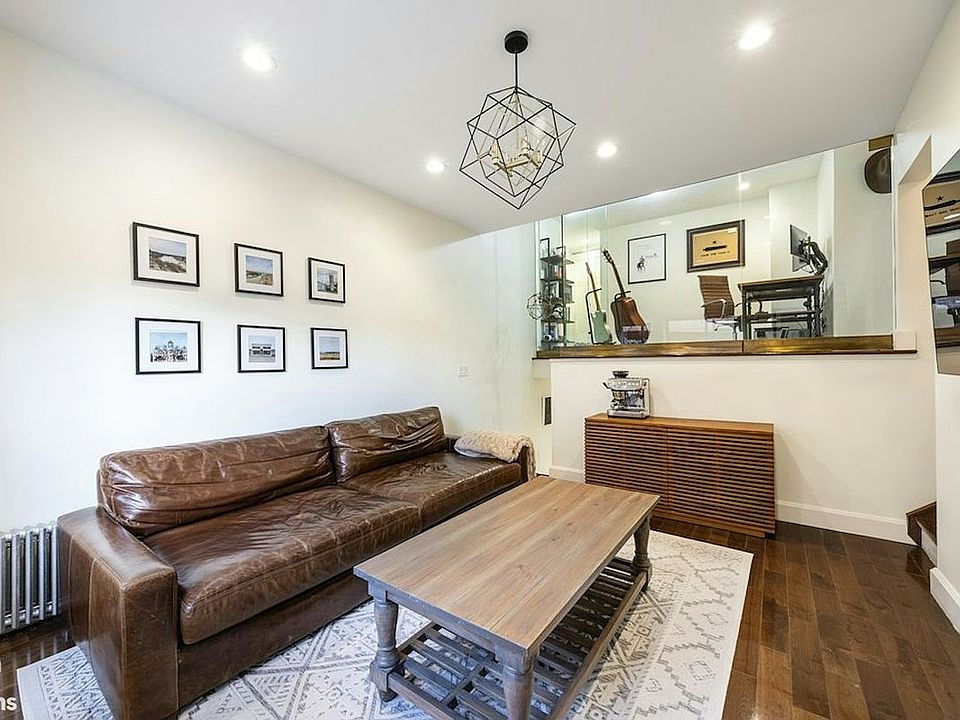 1st image of 211 Thompson St APT 4A