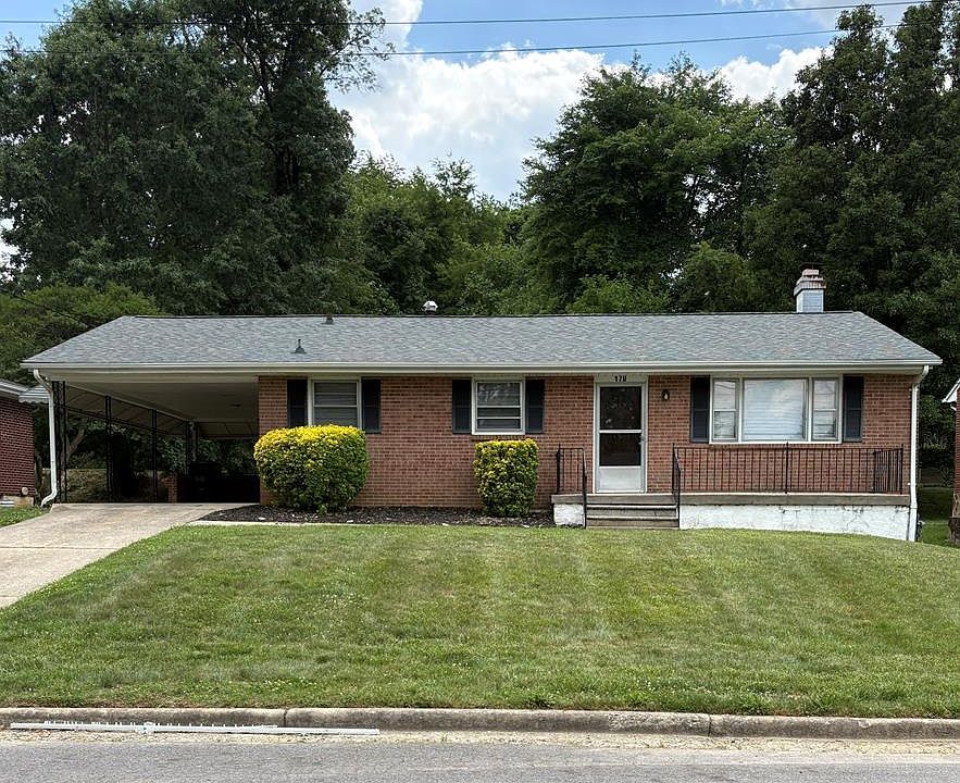 1st image of 170 Franklin Ct