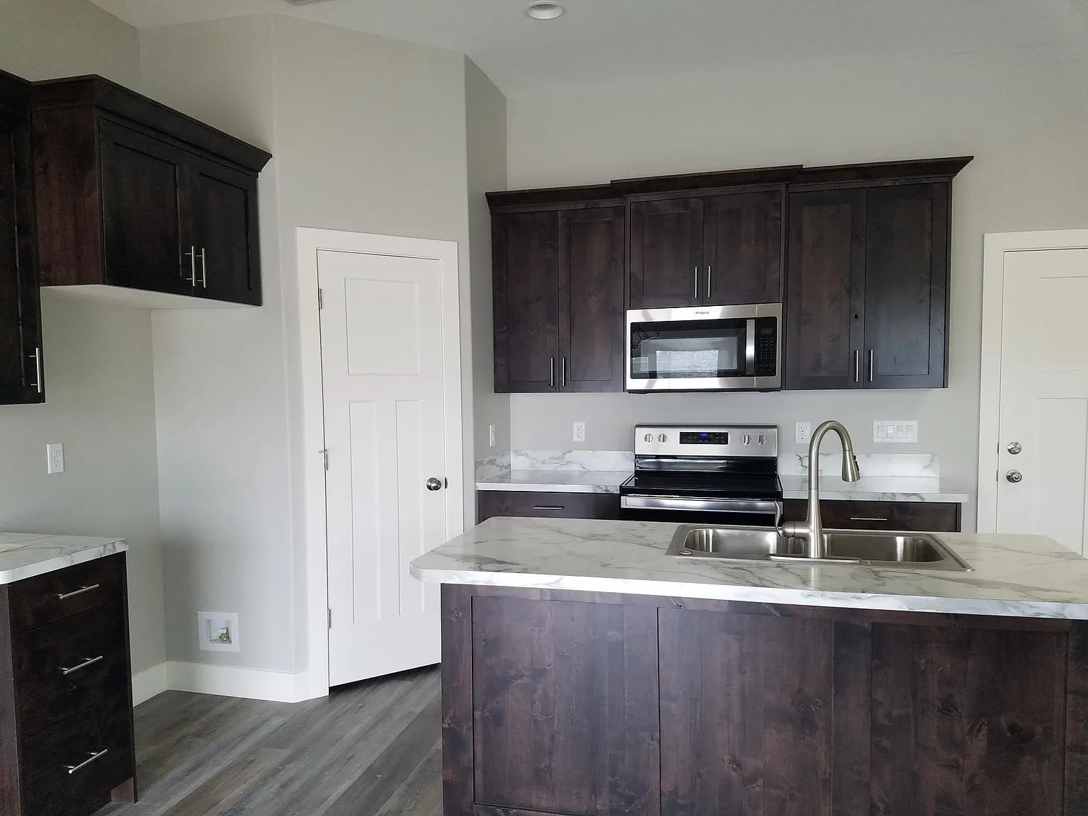 3287 Kathaway Ln — Photo 4