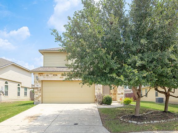 2nd image of 782 Great Oaks Dr