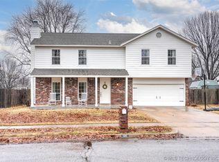 502 W Quanah Pl, Broken Arrow, OK 74011