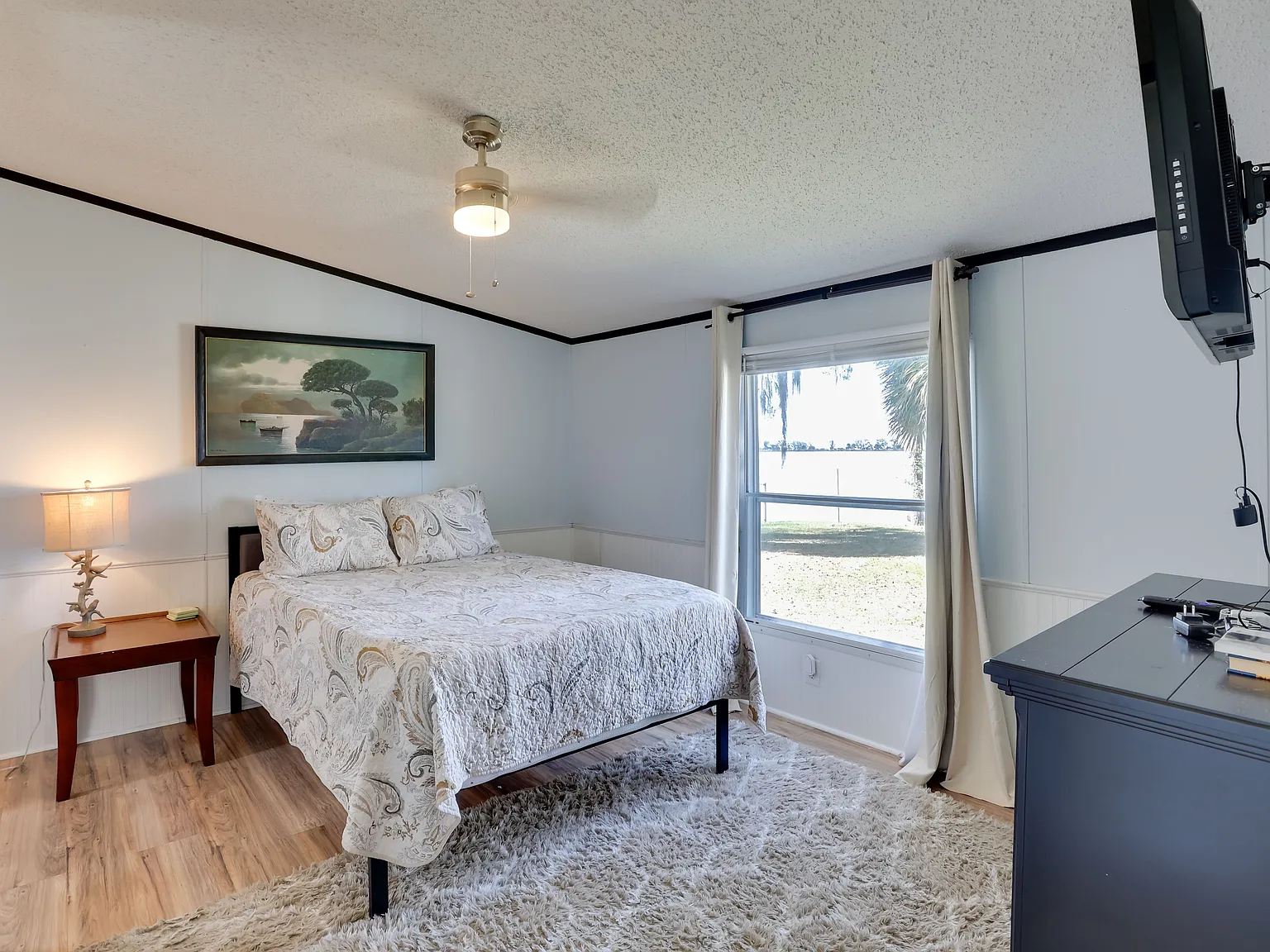 3 bed, 1104 sqft, $2,250 — Photo 4