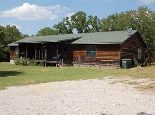 892 Comet Rd, Ardmore, OK 73401