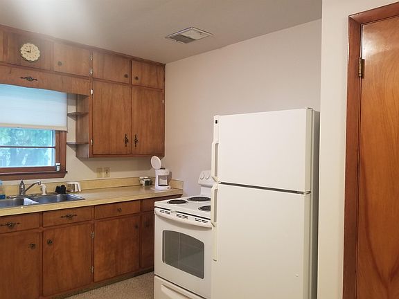 4th image of 1015 23rd St