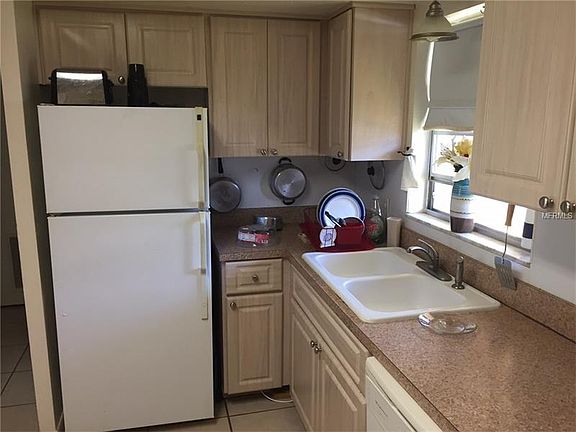 5th image of 9945 47th Ave N APT 106
