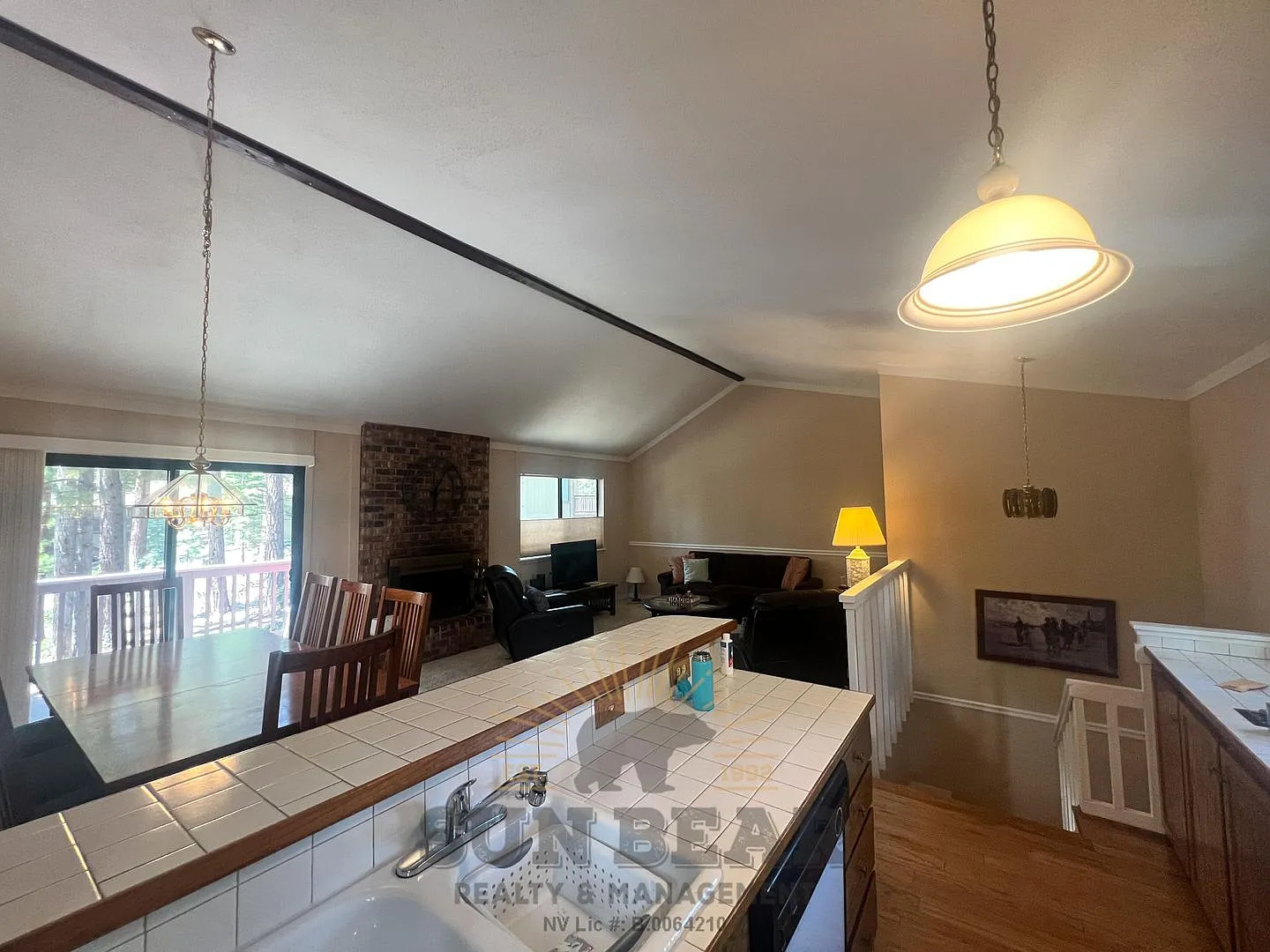 2 Bedroom in Brookstone - Great Lower Elevaton Location! — Photo 4
