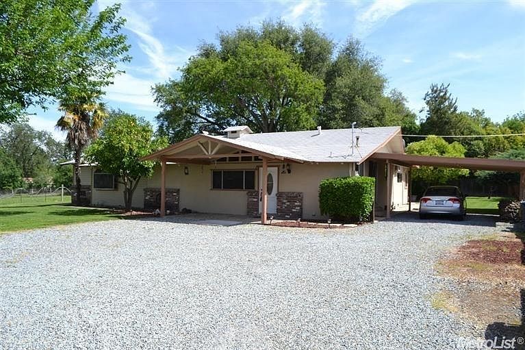 1st image of 1/2-7659 Poppy Way
