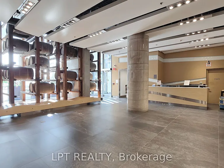 390 Cherry St #503 — Photo 6
