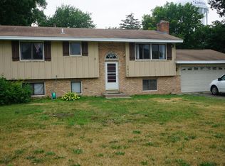 6845 Bryant Ave N, Brooklyn Center, MN 55430