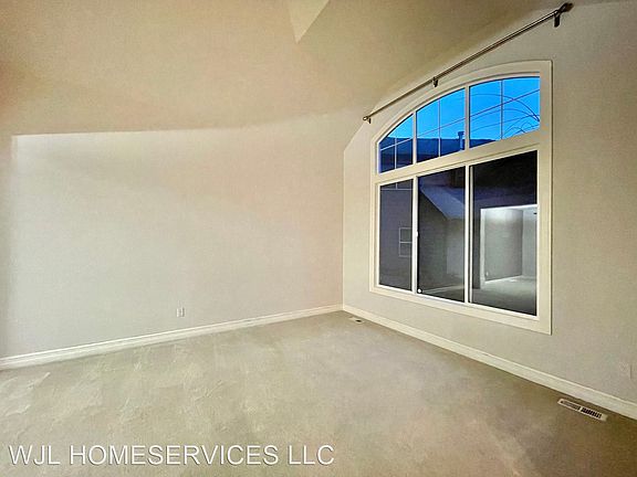 2nd image of 23735 NE 23rd Pl
