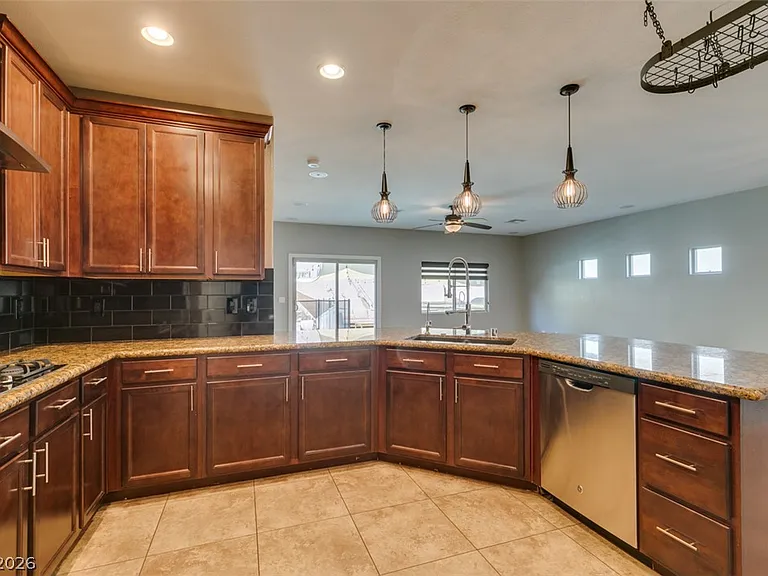 9114 Mastodon Ave — Photo 27