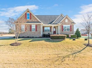 8201 Big Sundrop Ln, Willow Spring, NC 27592