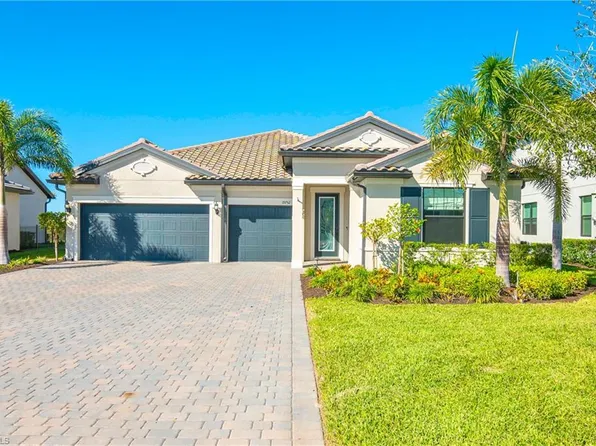 19752 Beechcrest Pl, Estero, FL 33928