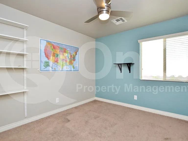 2223 E Hazeltine Way — Photo 16