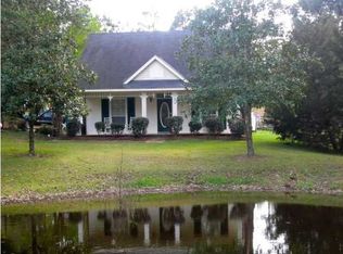 5635 Myers Rd, Terry, MS 39170