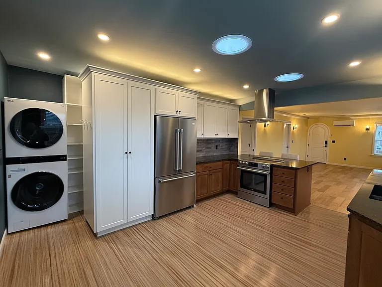 1490 Hayes St — Photo 7