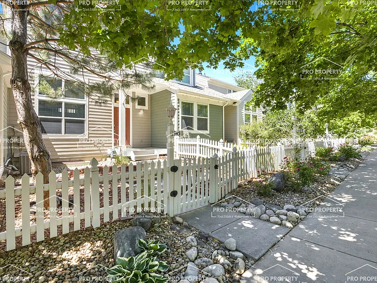 1945 Piney River Dr — Photo 3