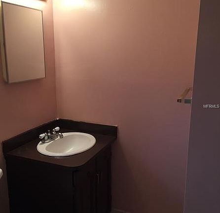 5th image of 6537 Orchard Dr N