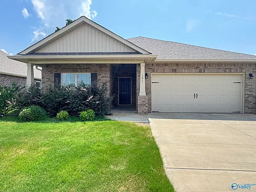 151 Williams Pointe Blvd Photo 1