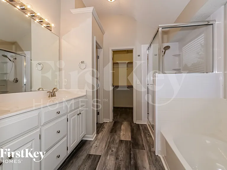 21240 W 119th Ter — Photo 11