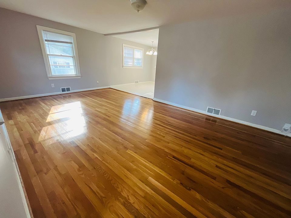 2302 Pisgah Church Rd, Greensboro, NC 27455 Zillow