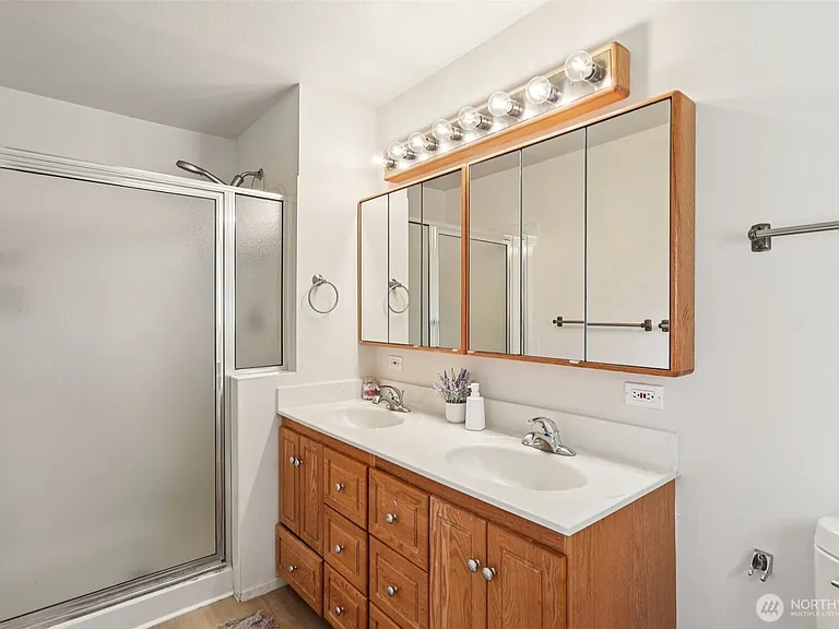 master bath: double vanity with walk in shower