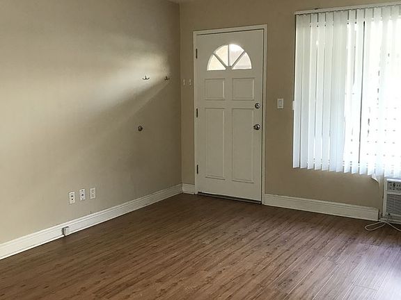 4th image of 5555 Klump Ave APT 04