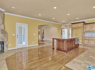 117 Wisteria Dr, Alabaster, AL 35007