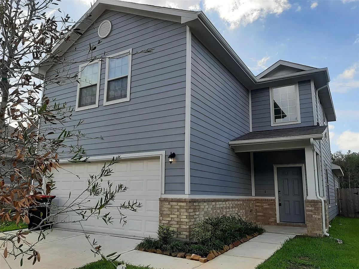 Building Photo - 16568 Moss Ln