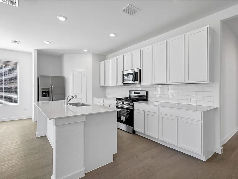 1328 Francesca Dr — Photo 7