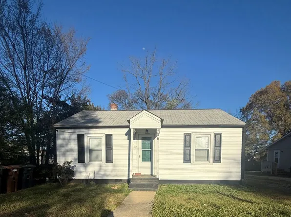 706 McPherson St, Greensboro, NC 27405